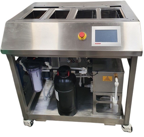 Unitech Shyre PC20 compact cleaning system internals, process tanks, pumps and filtration